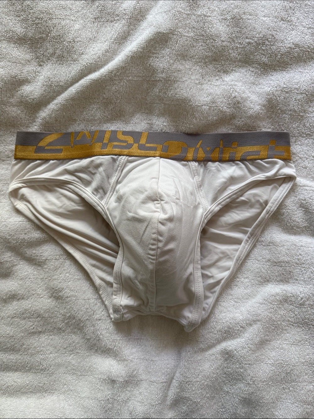 2(x)ist Men's White Briefs with Gold-Trim Waistband